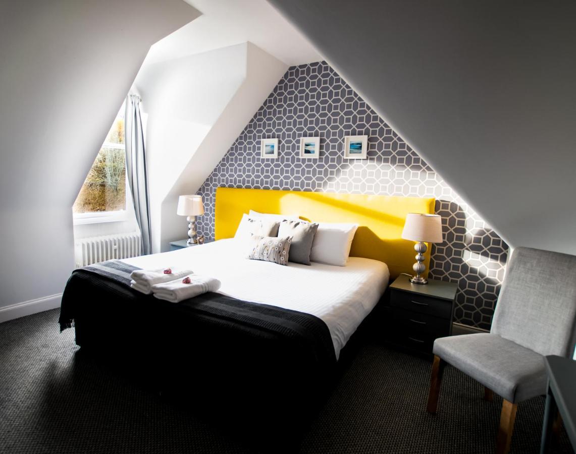 Mcinnes House Rooms With Breakfast Кингъси Екстериор снимка